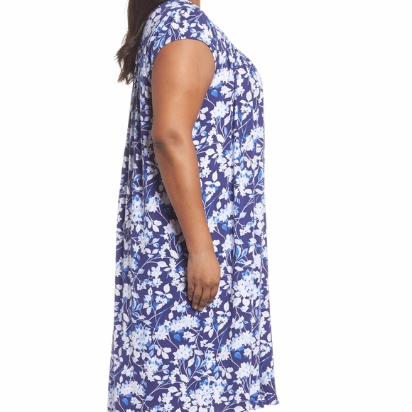 Eileen West Plus Size Waltz  NIGHTGOWN - Picture 3 of 6